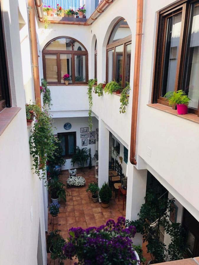 Casa Turistica San Agustin Apartment กอร์โดบา ภายนอก รูปภาพ